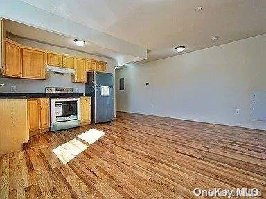 Bronx, NY 10469,3530 Mickle AVE
