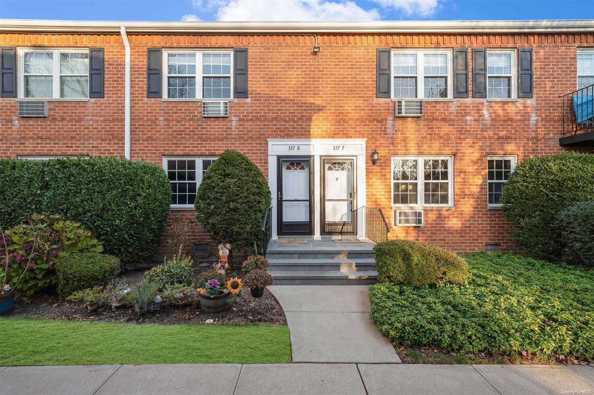 Bethpage, NY 11714,337 Hicksville RD #8