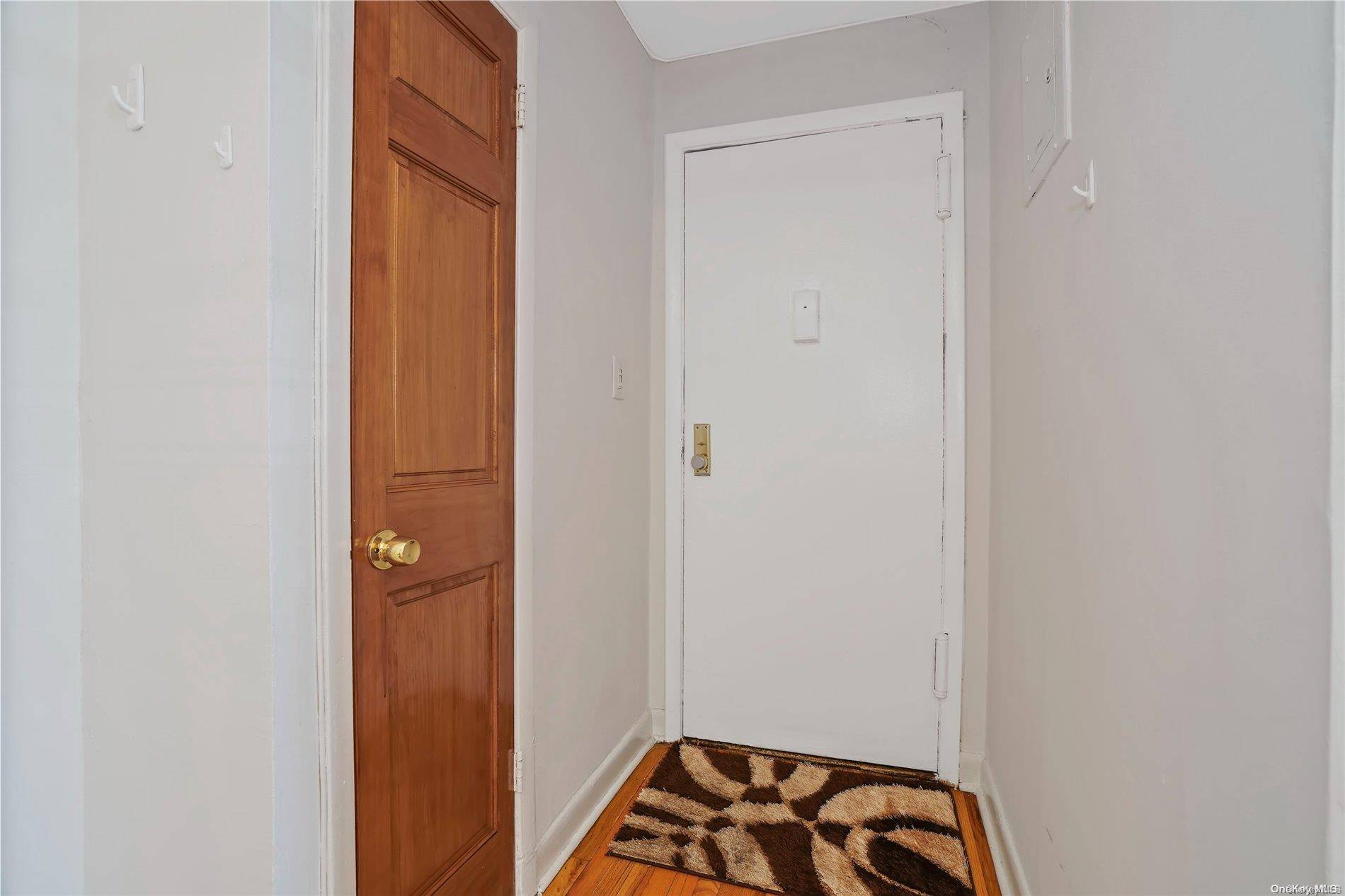 Bayside, NY 11361,47-27 215 PL #1A