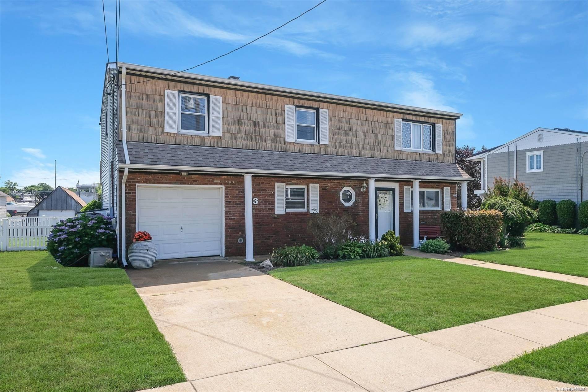 Massapequa, NY 11758,23 Delta RD