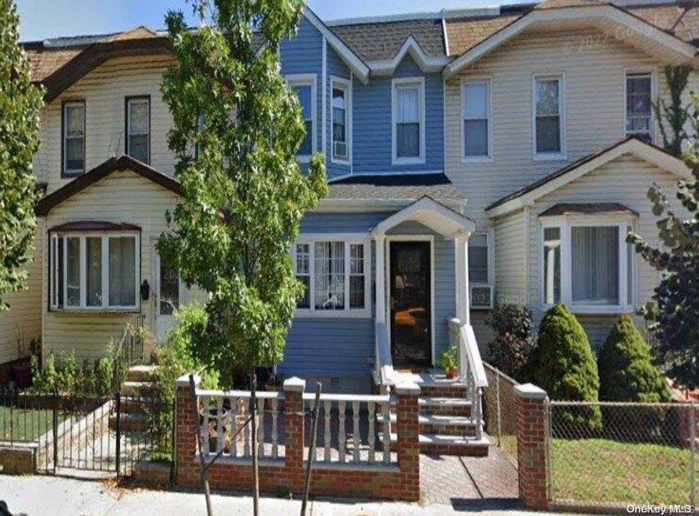 Richmond Hill S., NY 11419,107-27 109th ST