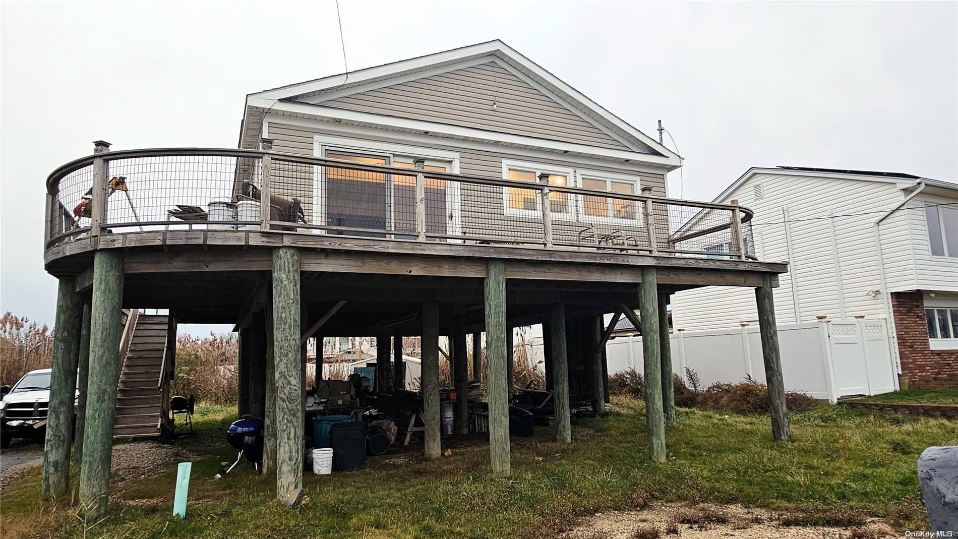 Lindenhurst, NY 11757,88 Bayview AVE