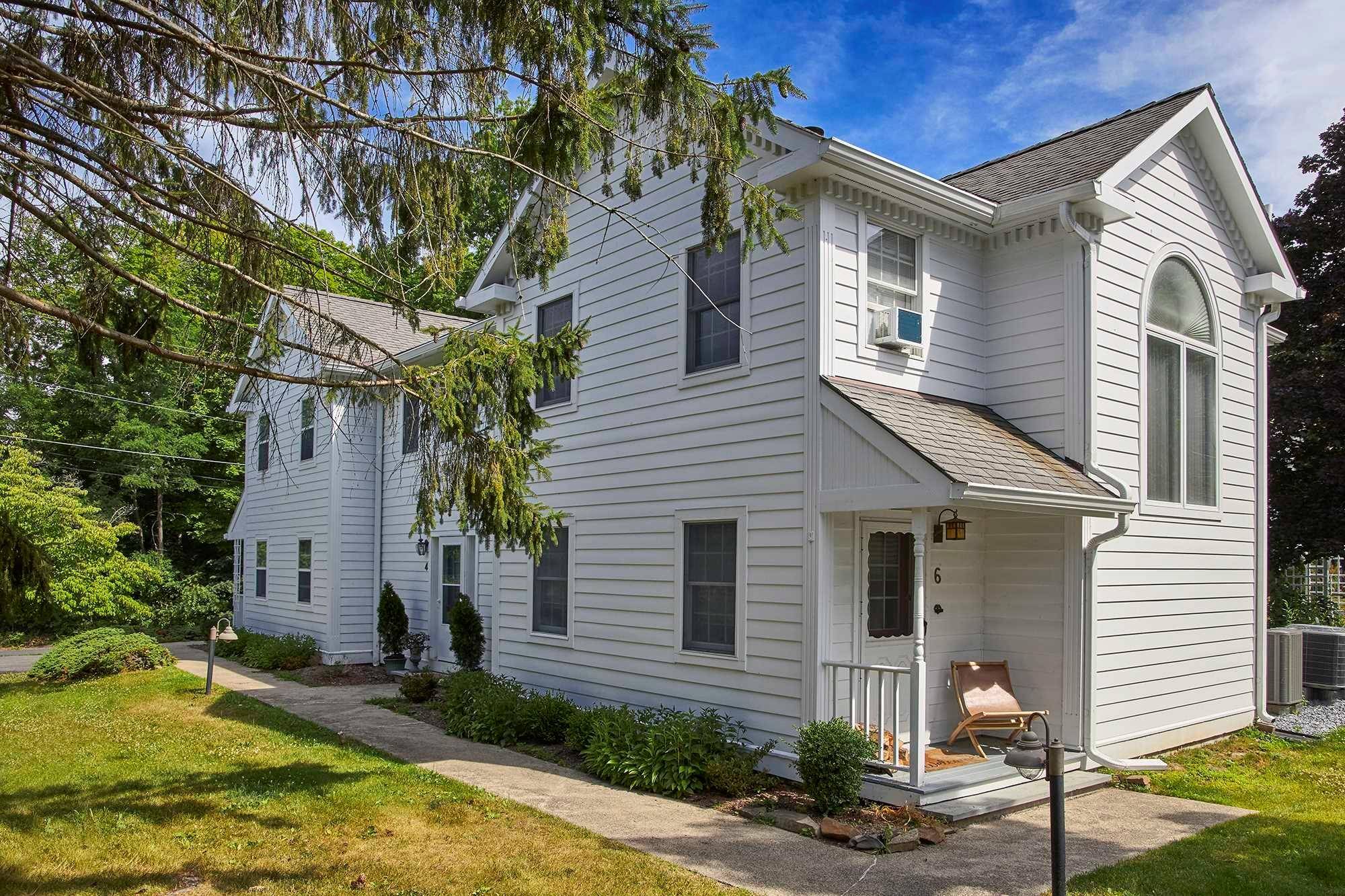 Rhinebeck, NY 12572,6 ASHER RD