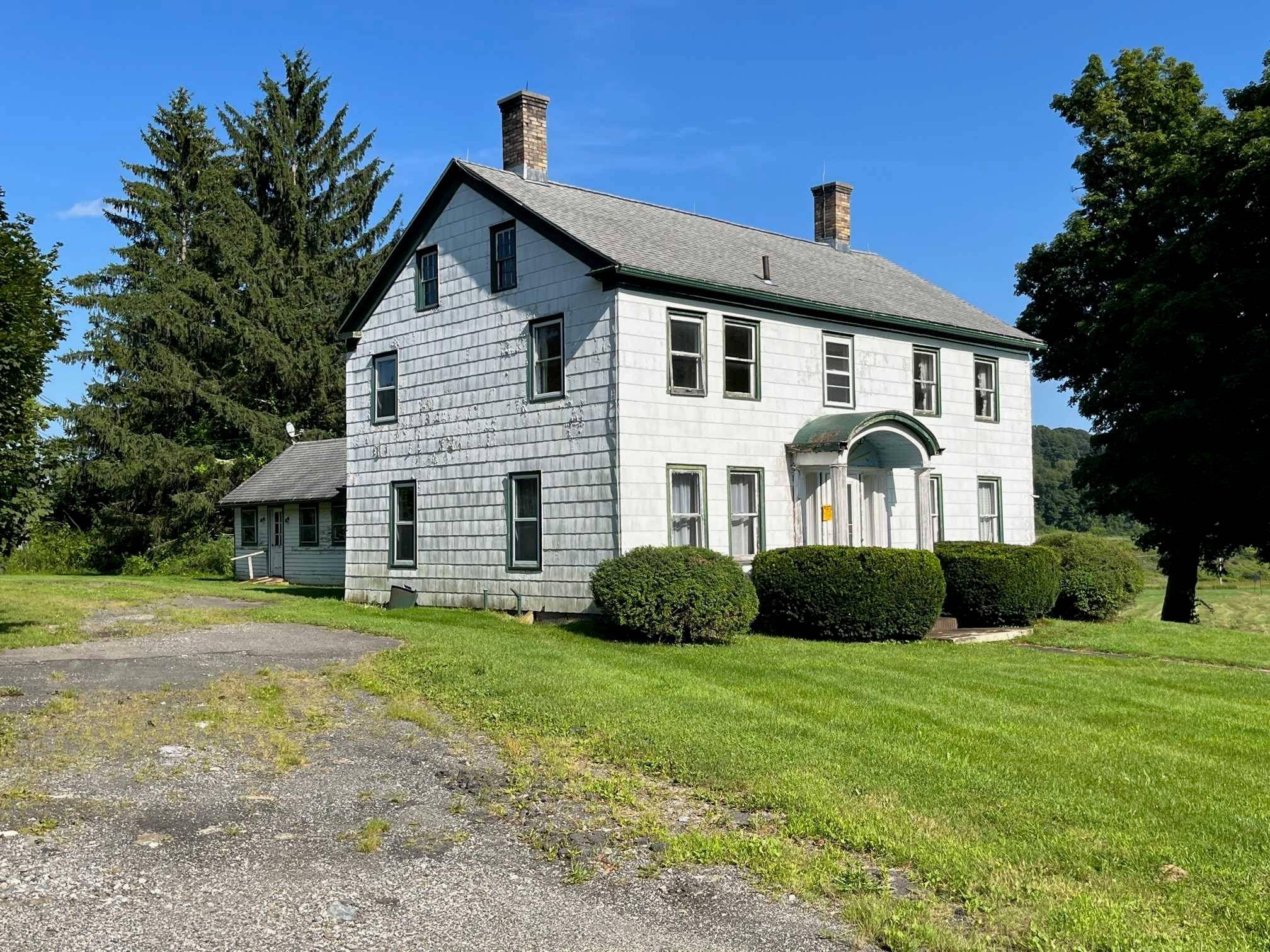 Millerton, NY 12546,926 SMITHFIELD RD