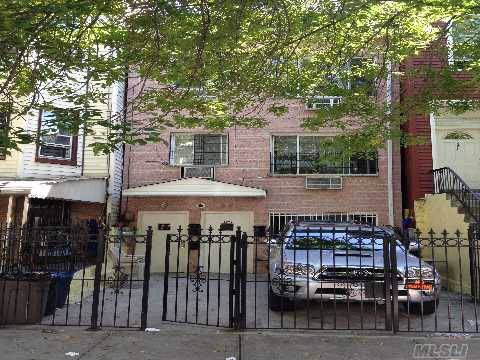 Brooklyn, NY 11221,1272 Jefferson AVE