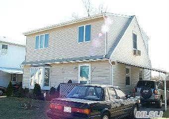 Valley Stream, NY 11581,133 Edgeworth ST