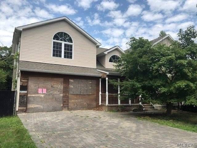 Mastic Beach, NY 11951,25 Pineway AVE