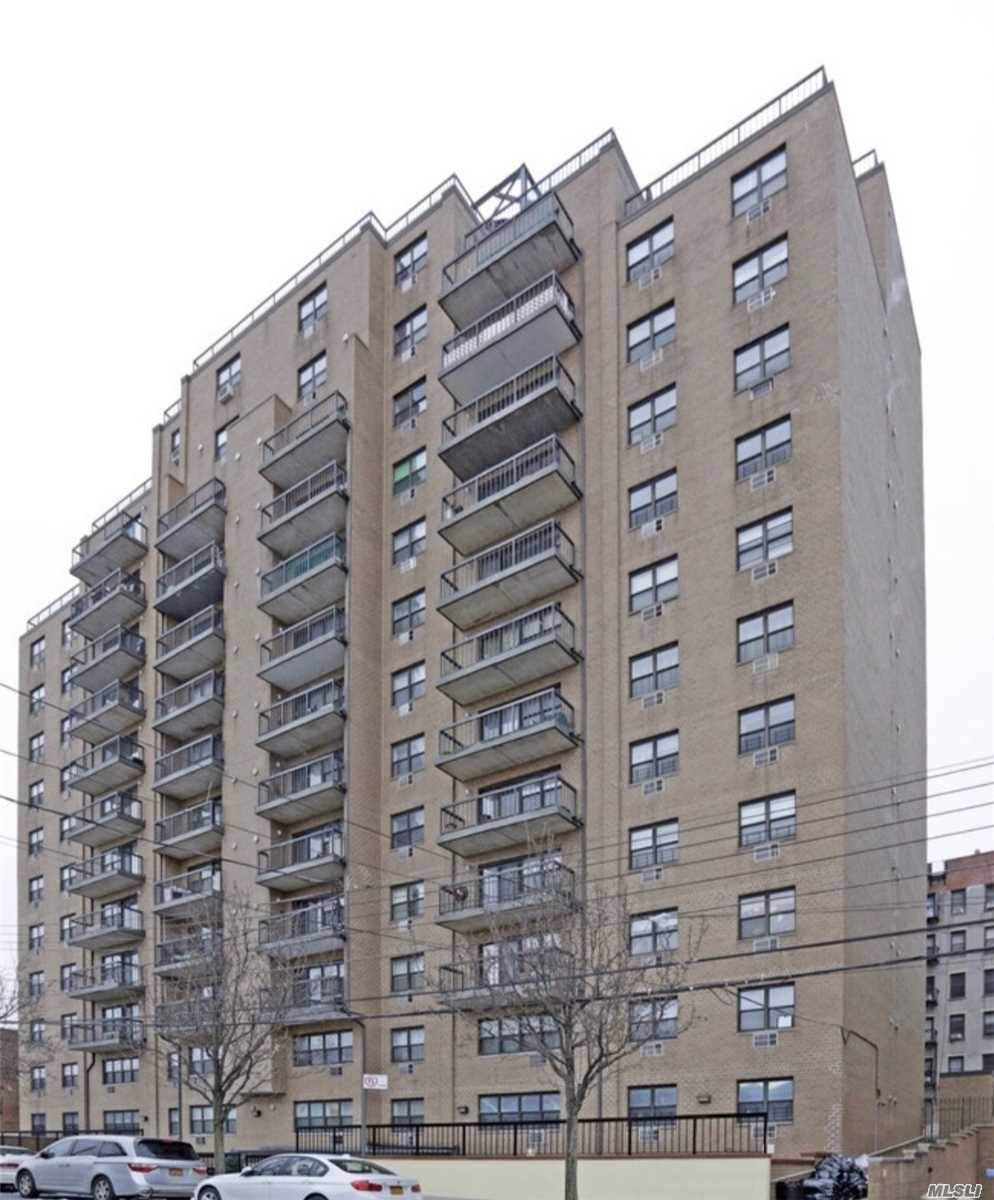 Flushing, NY 11354,147-20 35th AVE #1B