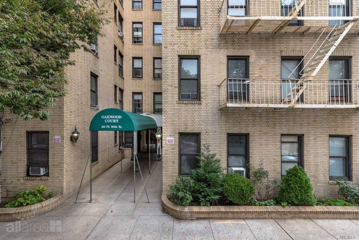 Woodside, NY 11377,39-75 56th ST #2J