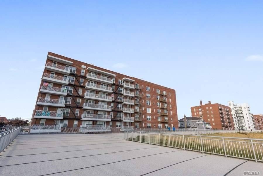 Rockaway Park, NY 11694,130 Beach 121st St #5A