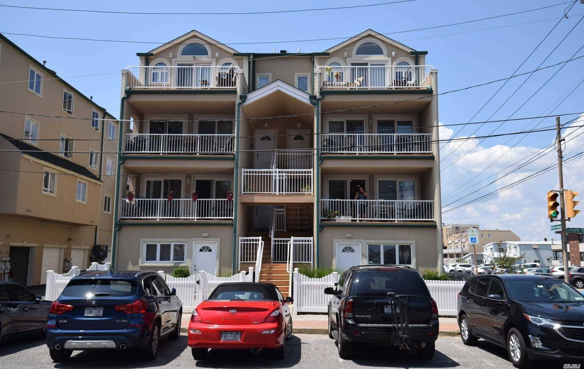 Long Beach, NY 11561,400 Oceanfront