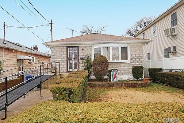 Howard Beach, NY 11414,157-22 81 ST