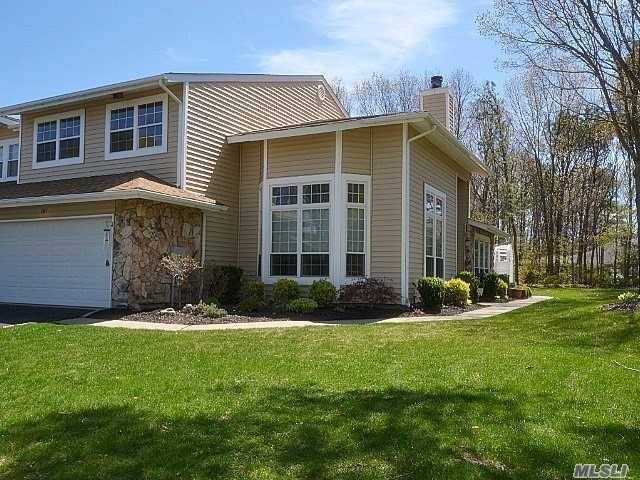 Holbrook, NY 11741,181 Colony DR