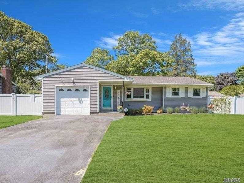 Holbrook, NY 11741,1542 Claas AVE