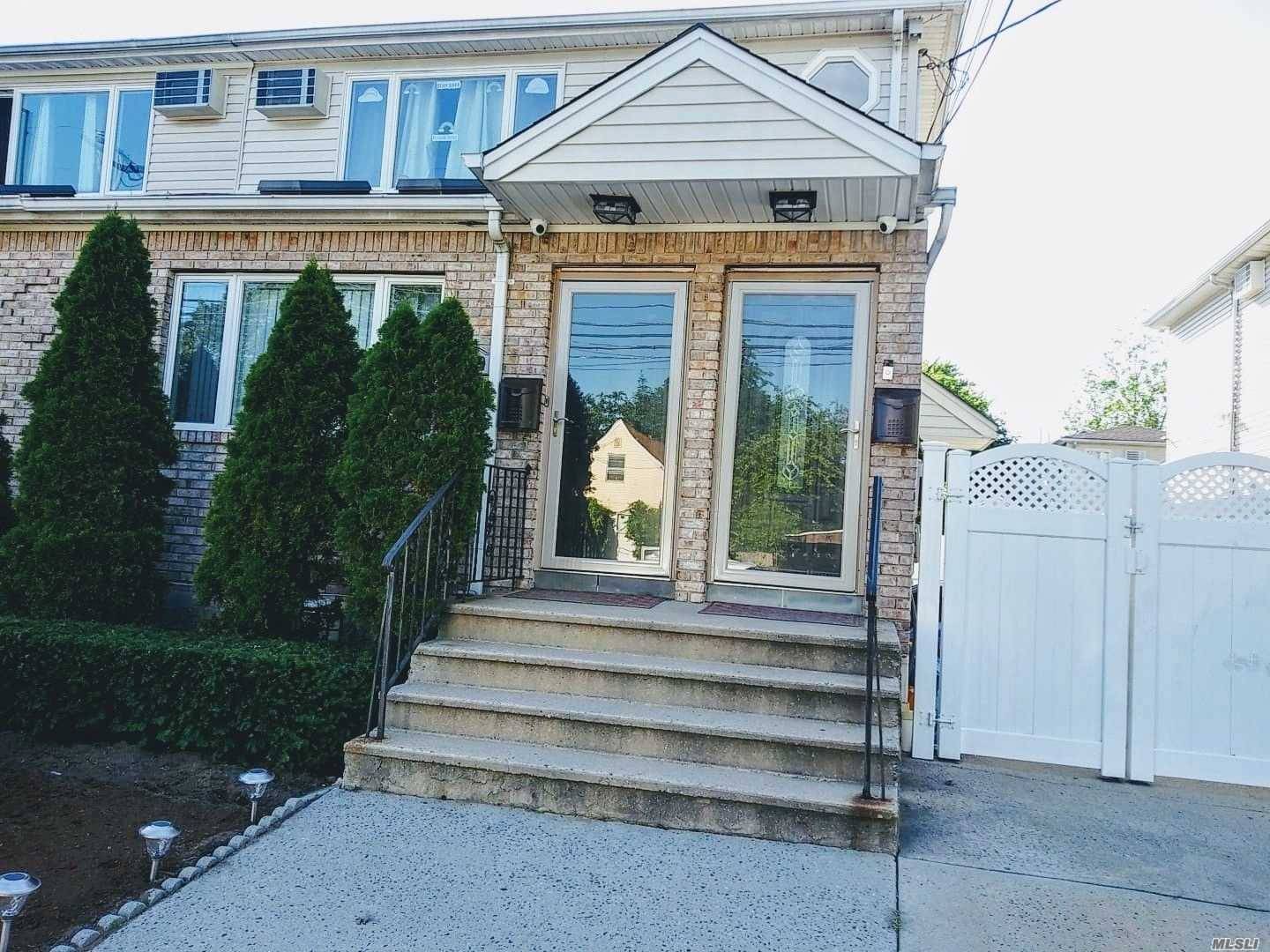 Laurelton, NY 11413,143-70 230 PL