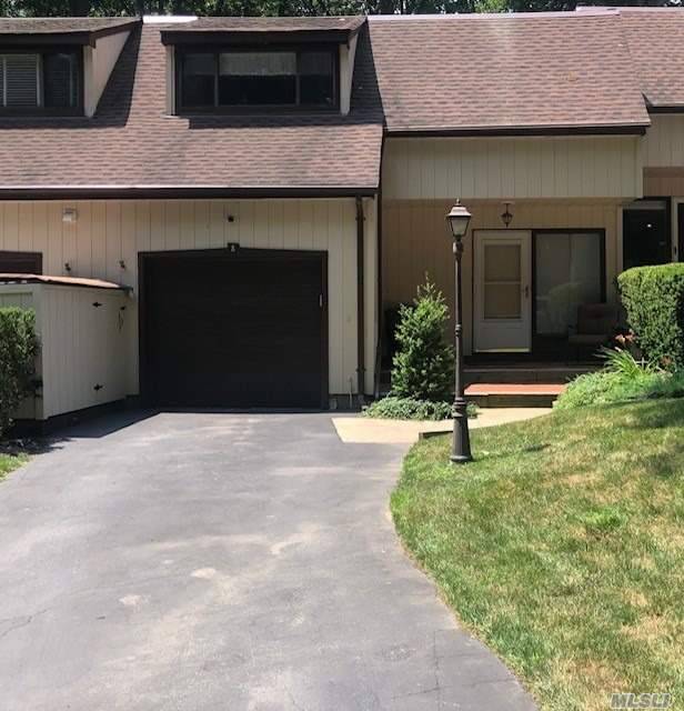 Glen Head, NY 11545,5 N.Cedar LN