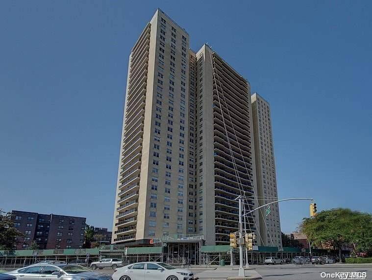 Forest Hills, NY 11375,110-11 Queens BLVD #15H