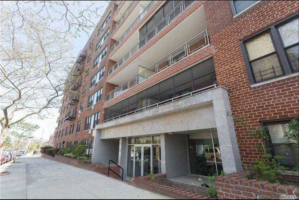 Forest Hills, NY 11375,108-50 62nd DR #3B