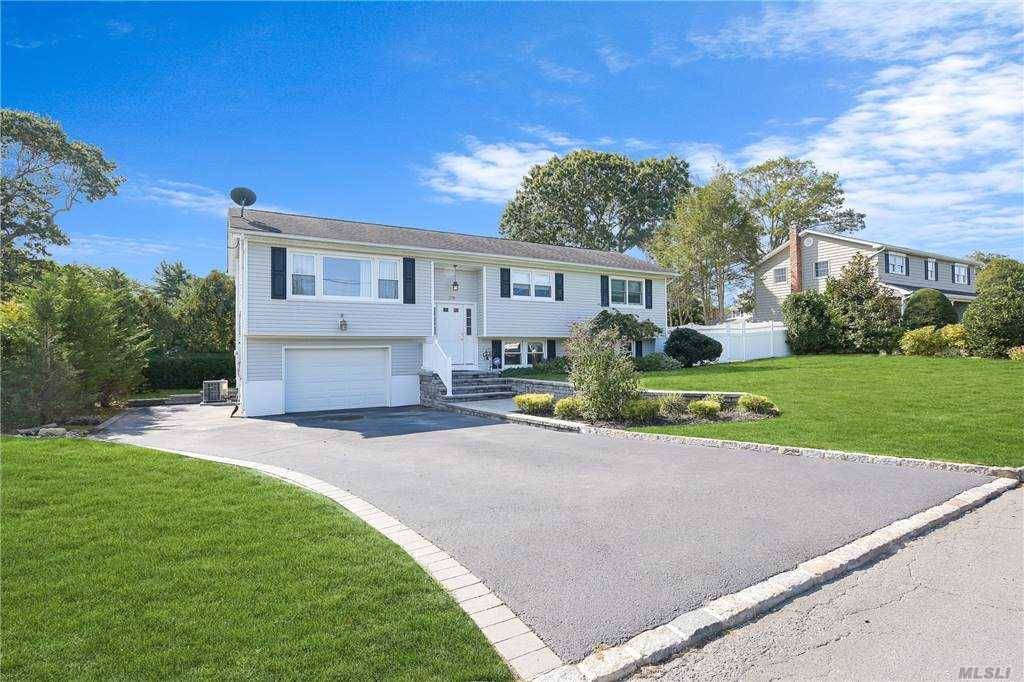 Saint James, NY 11780,278 2nd ST