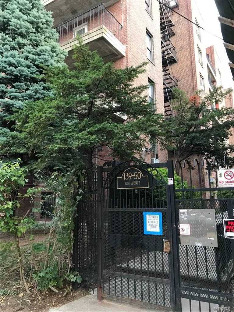 Flushing, NY 11354,139-50 35Ave #5B