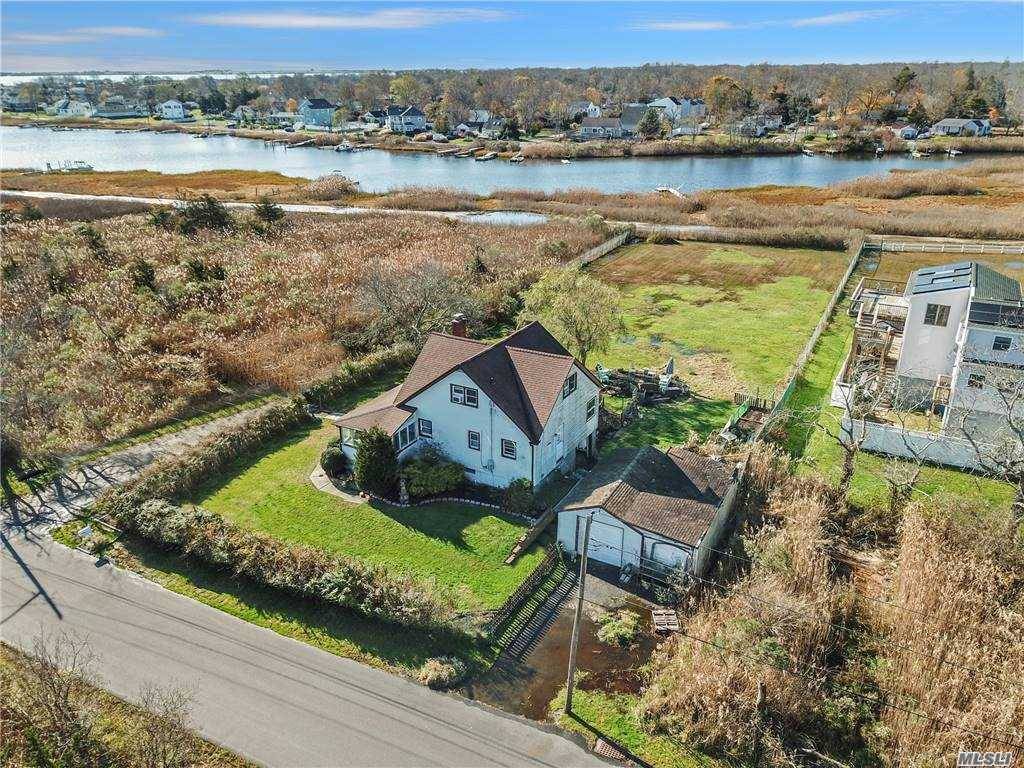 Mastic Beach, NY 11951,1 W Elfin PL