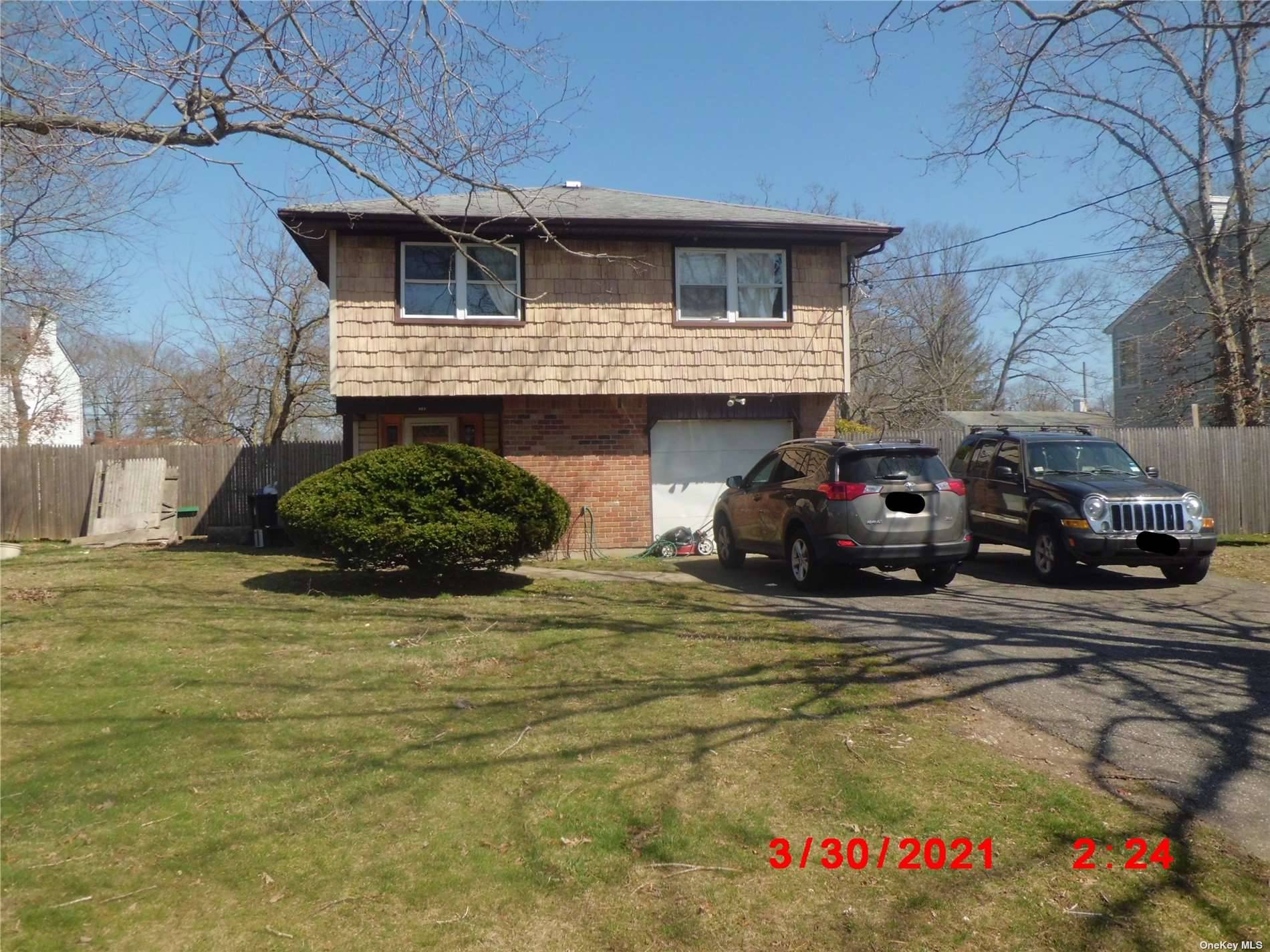 Wheatley Heights, NY 11798,Address not disclosed