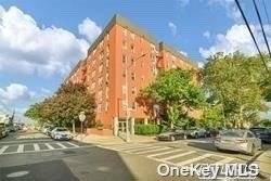 Elmhurst, NY 11373,74-02 43 AVE #1G