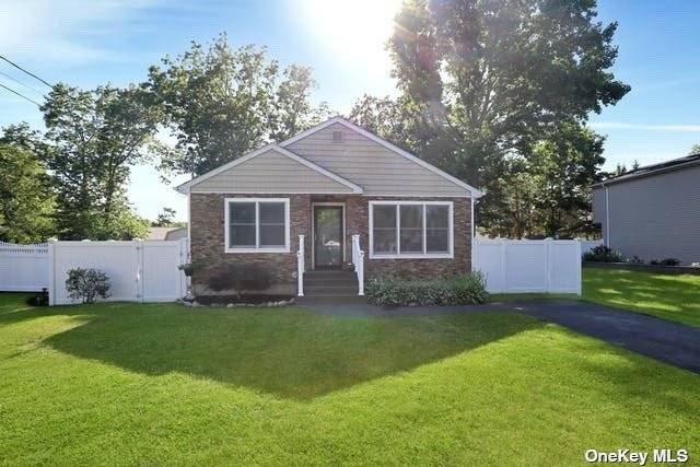 South Setauket, NY 11720,88A Balin AVE