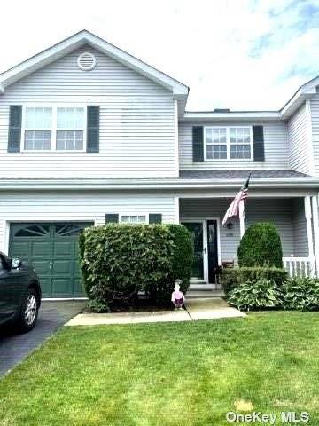 Oakdale, NY 11769,130 Willow Wood DR #130