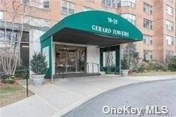 Forest Hills, NY 11375,70-25 Yellowstone BLVD #18E