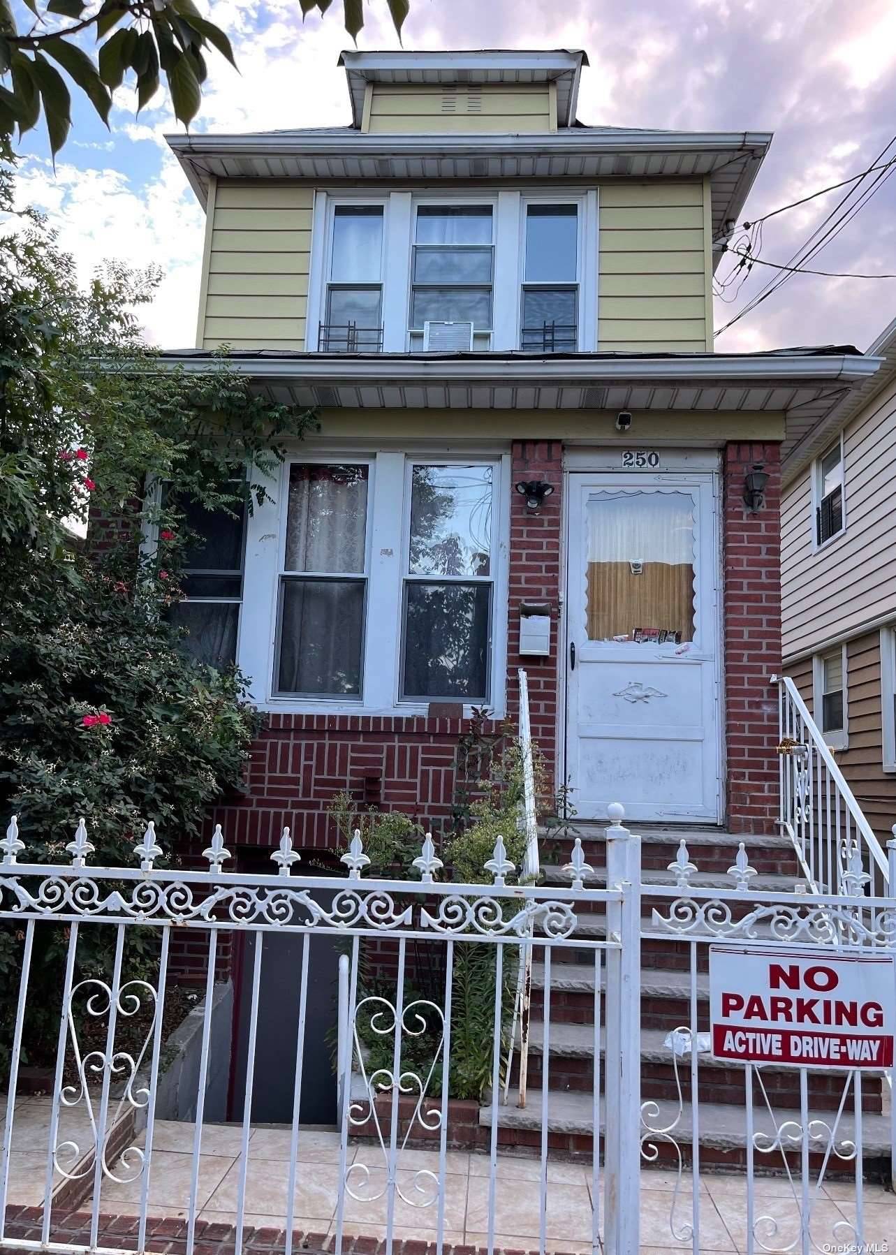 East Flatbush, NY 11203,250 E 54th ST