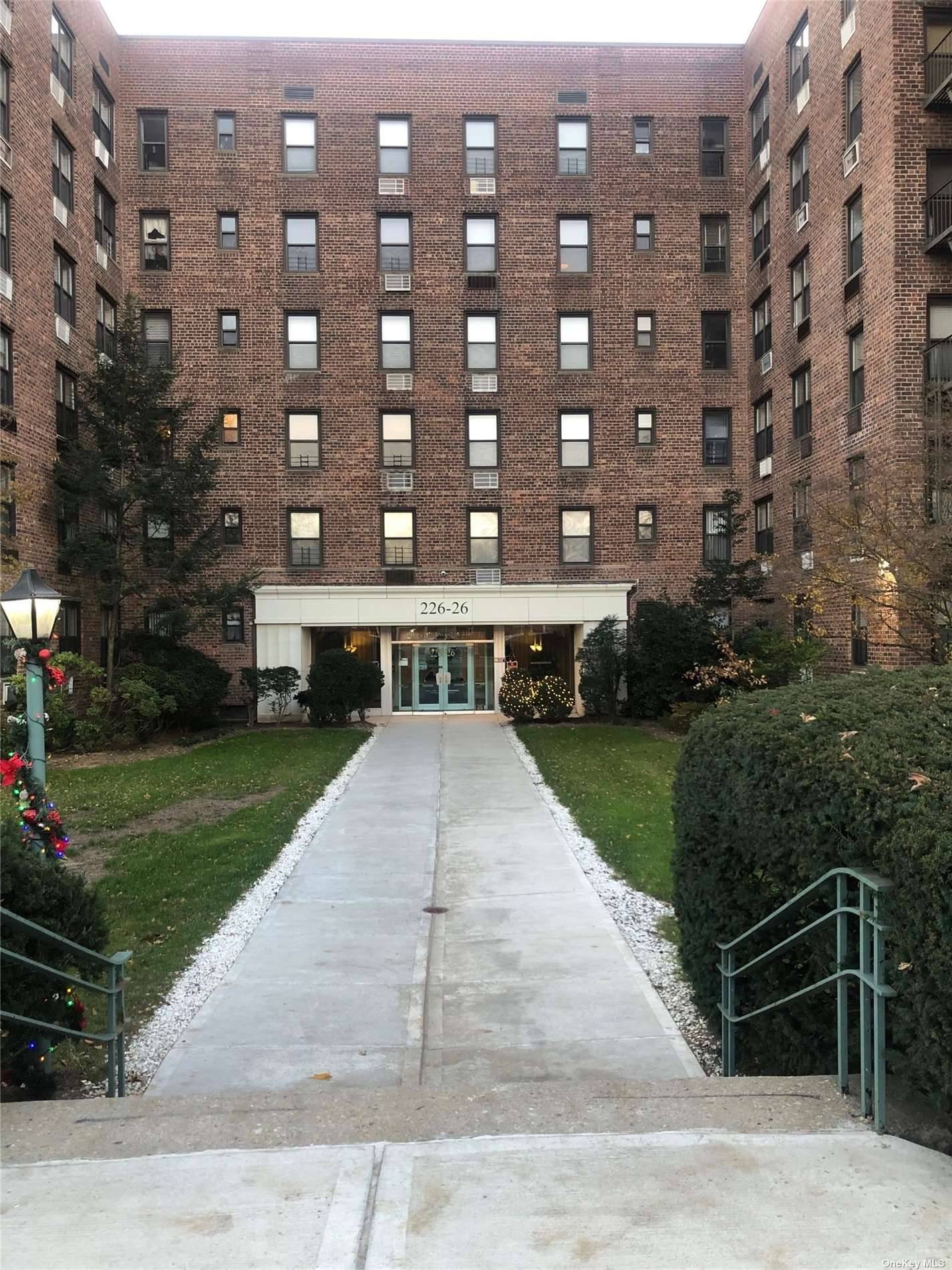 Oakland Gardens, NY 11364,226-26 Union Turnpike #1D