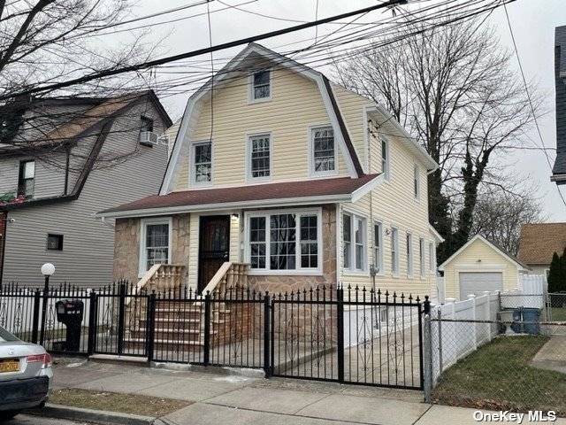 Springfield Gardens, NY 11413,141-40 184th ST