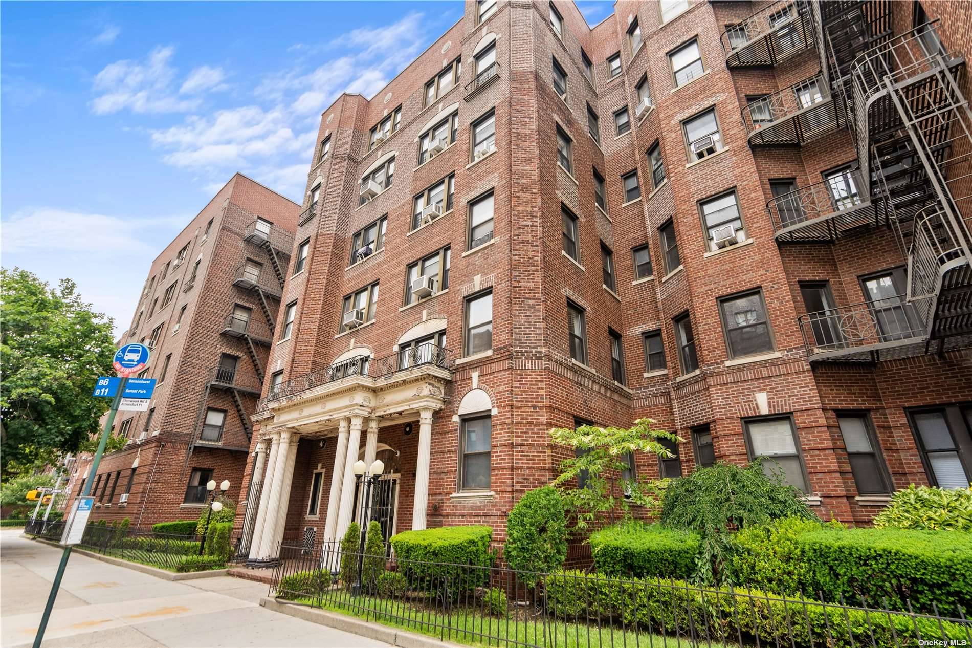 Midwood, NY 11210,2601 Glenwood Road #6H