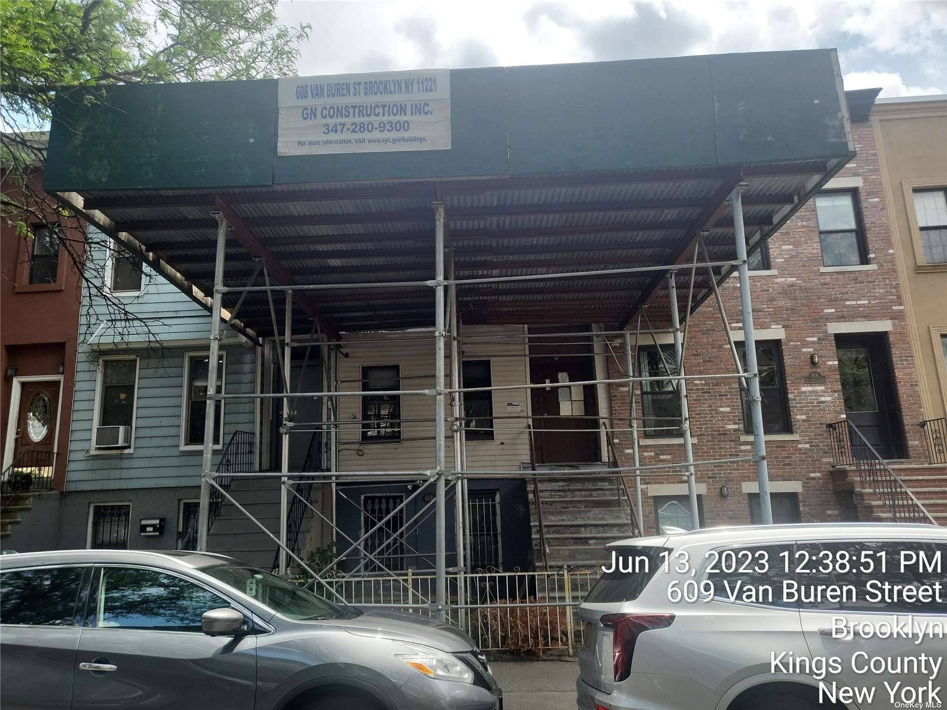 Bedford-stuyvesant, NY 11221,608 Van Buren ST