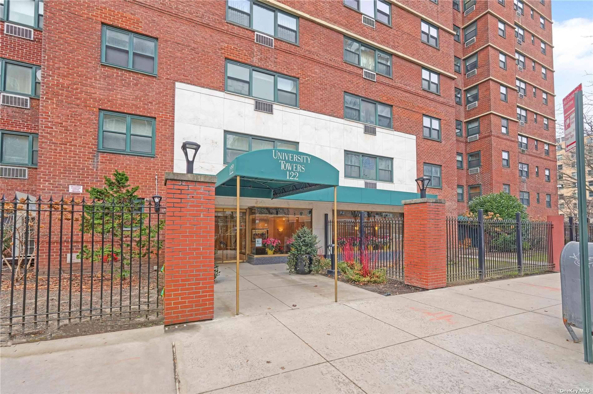 Downtown Brooklyn, NY 11201,122 Ashland Place #5H