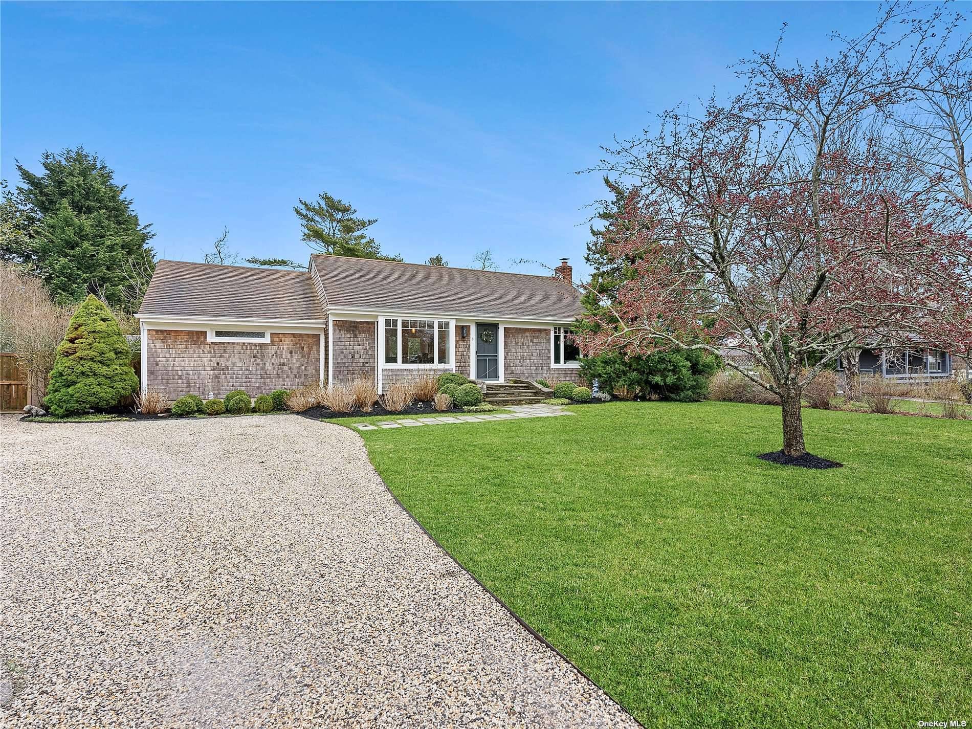 East Quogue, NY 11942,3 Walker CT