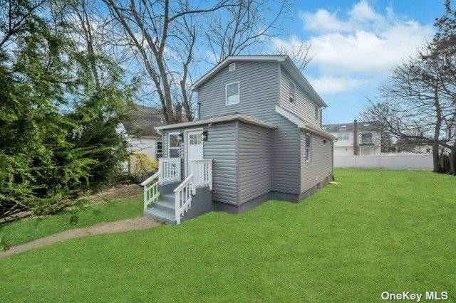 Wyandanch, NY 11798,6 S 24th ST