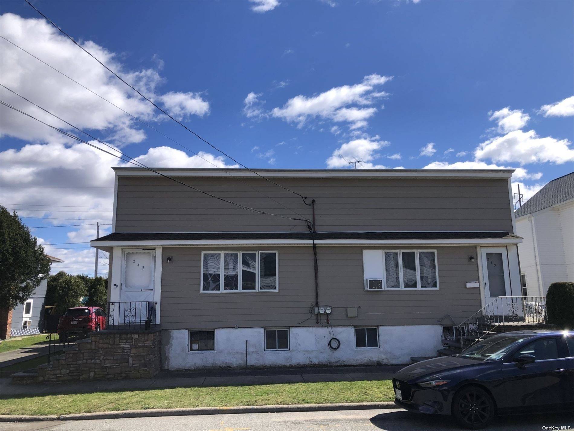 Carle Place, NY 11514,242-240 Mineola AVE