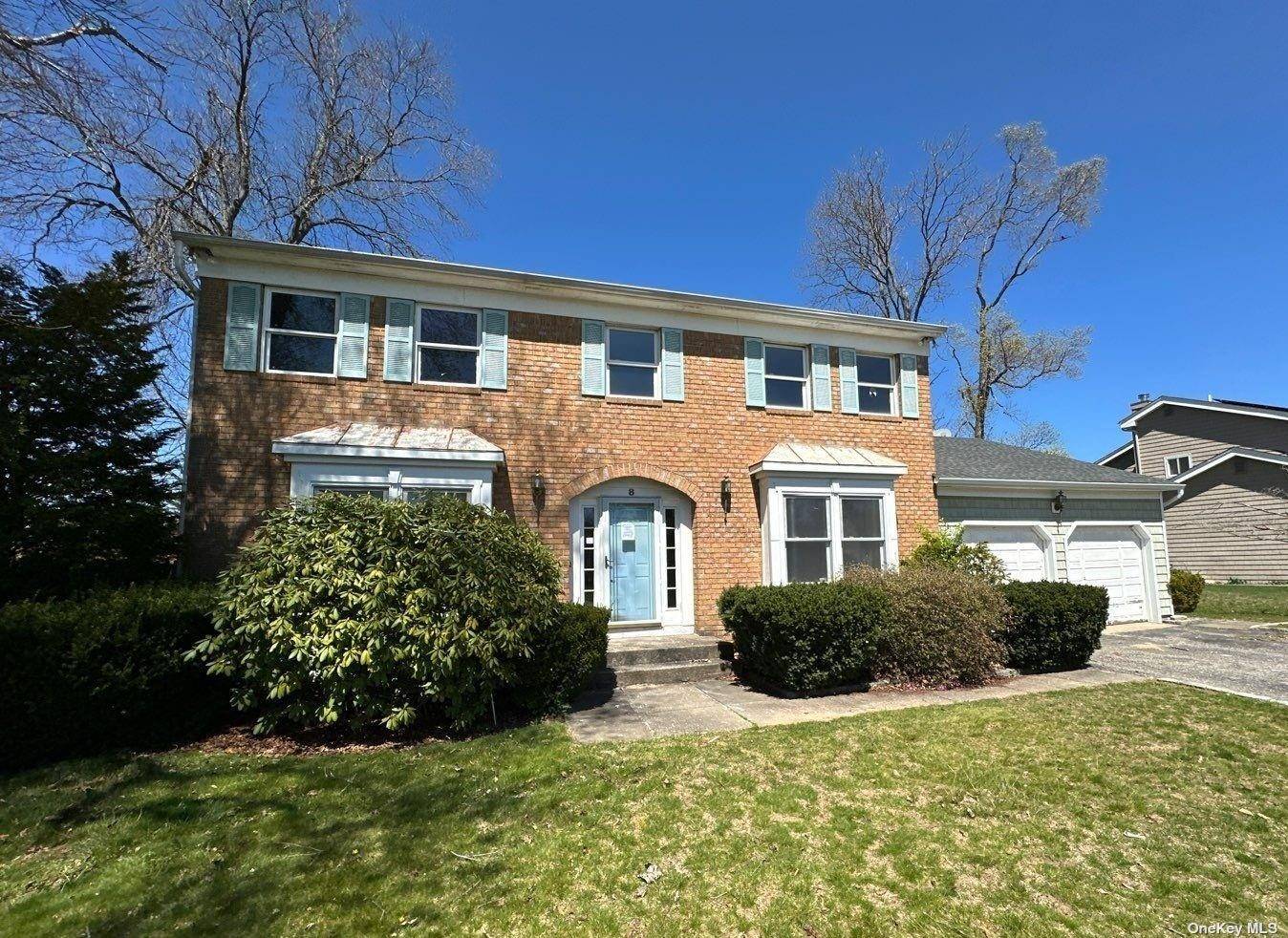 Commack, NY 11725,8 Timber Ridge DR