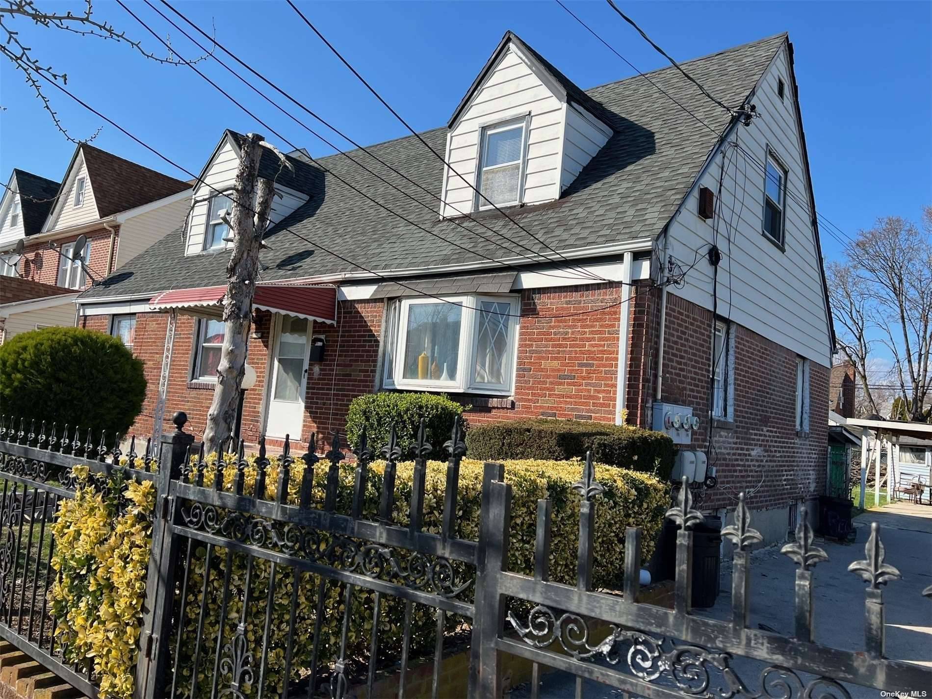 Queens Village, NY 11429,218-39 113 AVE