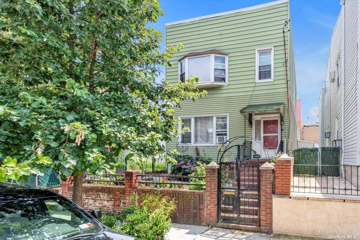 Maspeth, NY 11378,59-56 56th RD