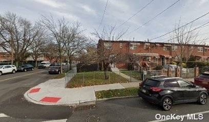 Brownsville, NY 11212,699 Sackman ST