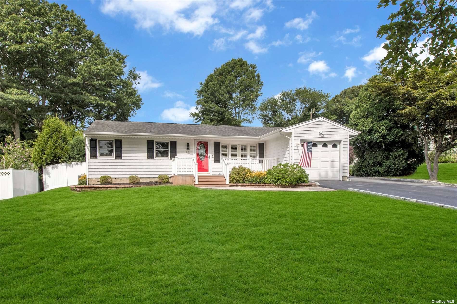 Hauppauge, NY 11788,88 San Juan DR