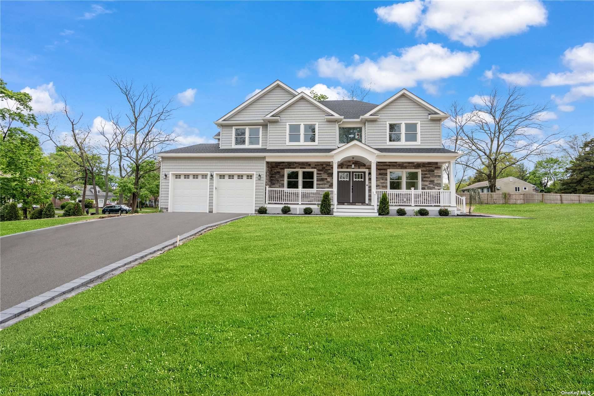 Commack, NY 11725,1 Carmine CT