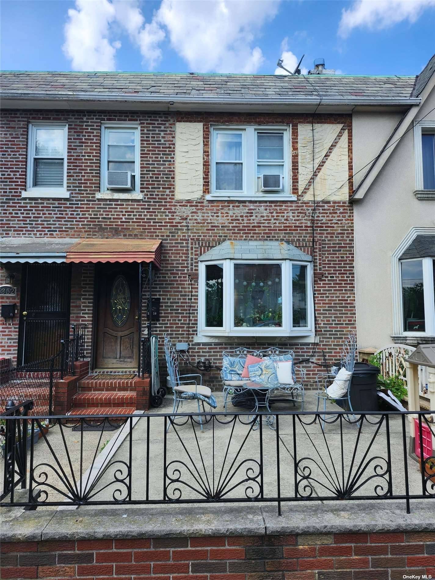 Maspeth, NY 11378,53-50 66th ST