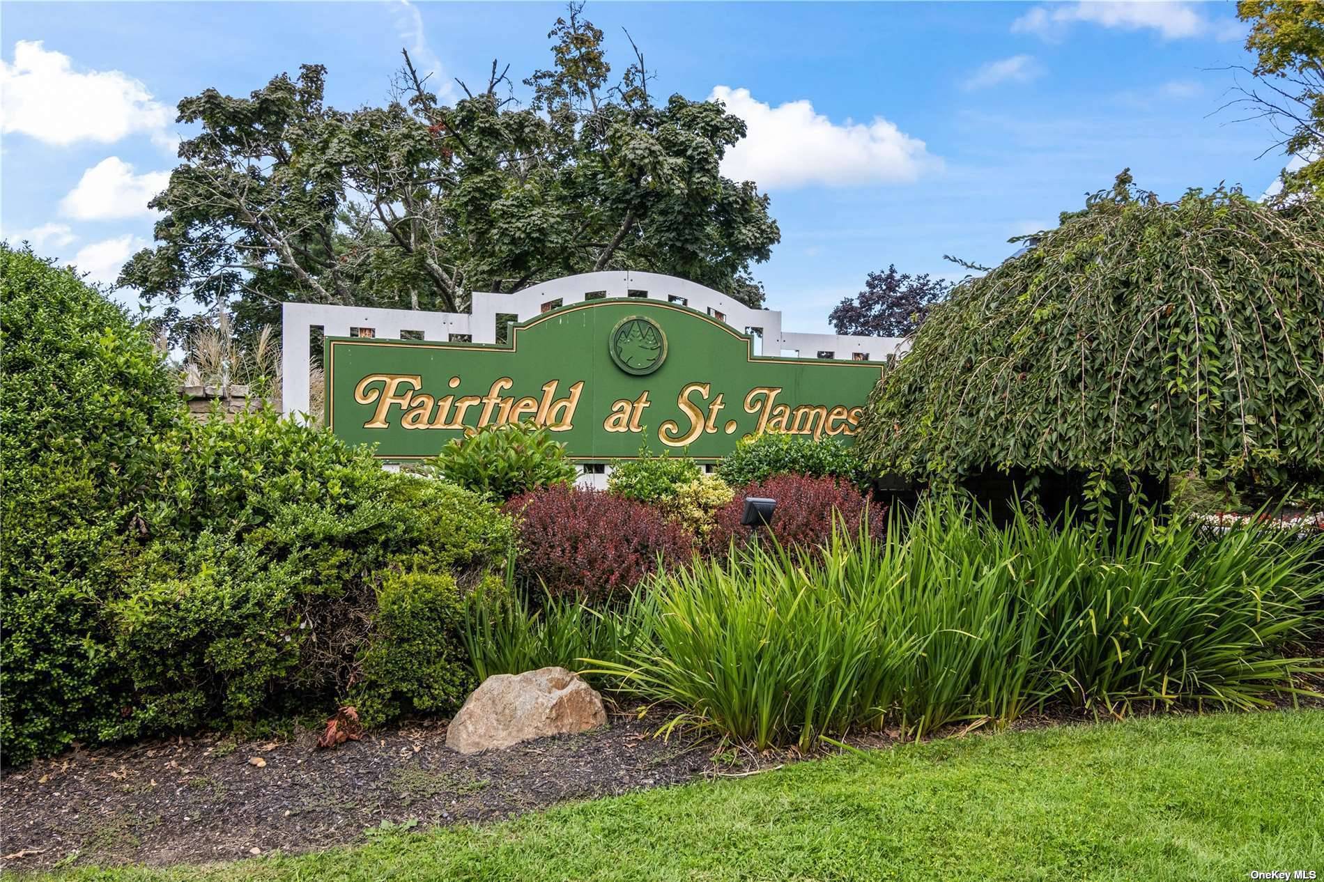 Saint James, NY 11780,608 Alden CT #608