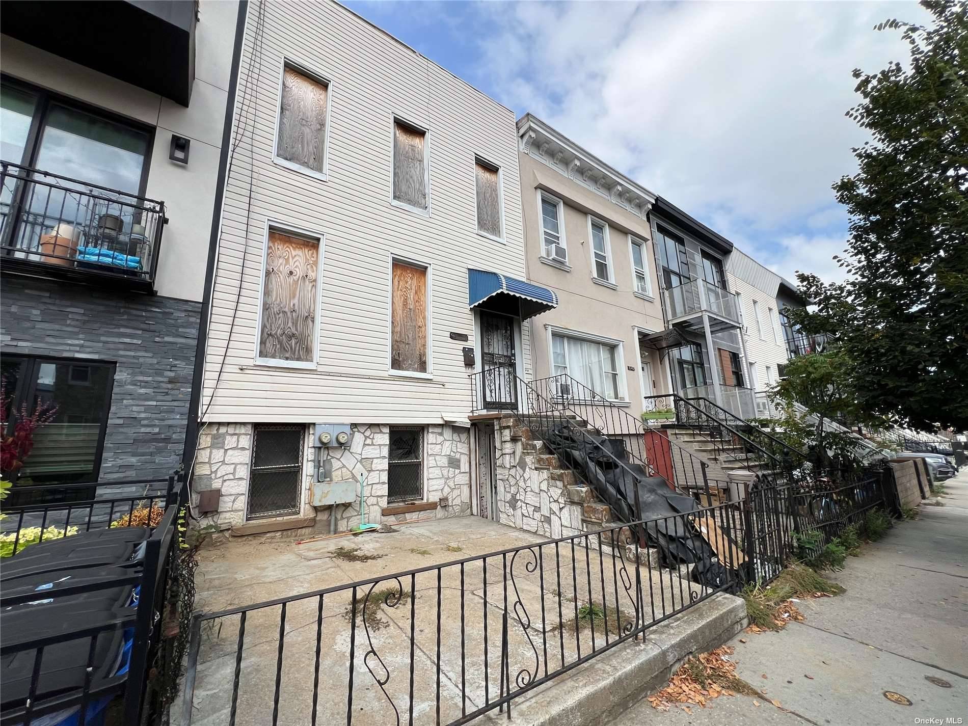 Bushwick, NY 11207,1045 Halsey ST