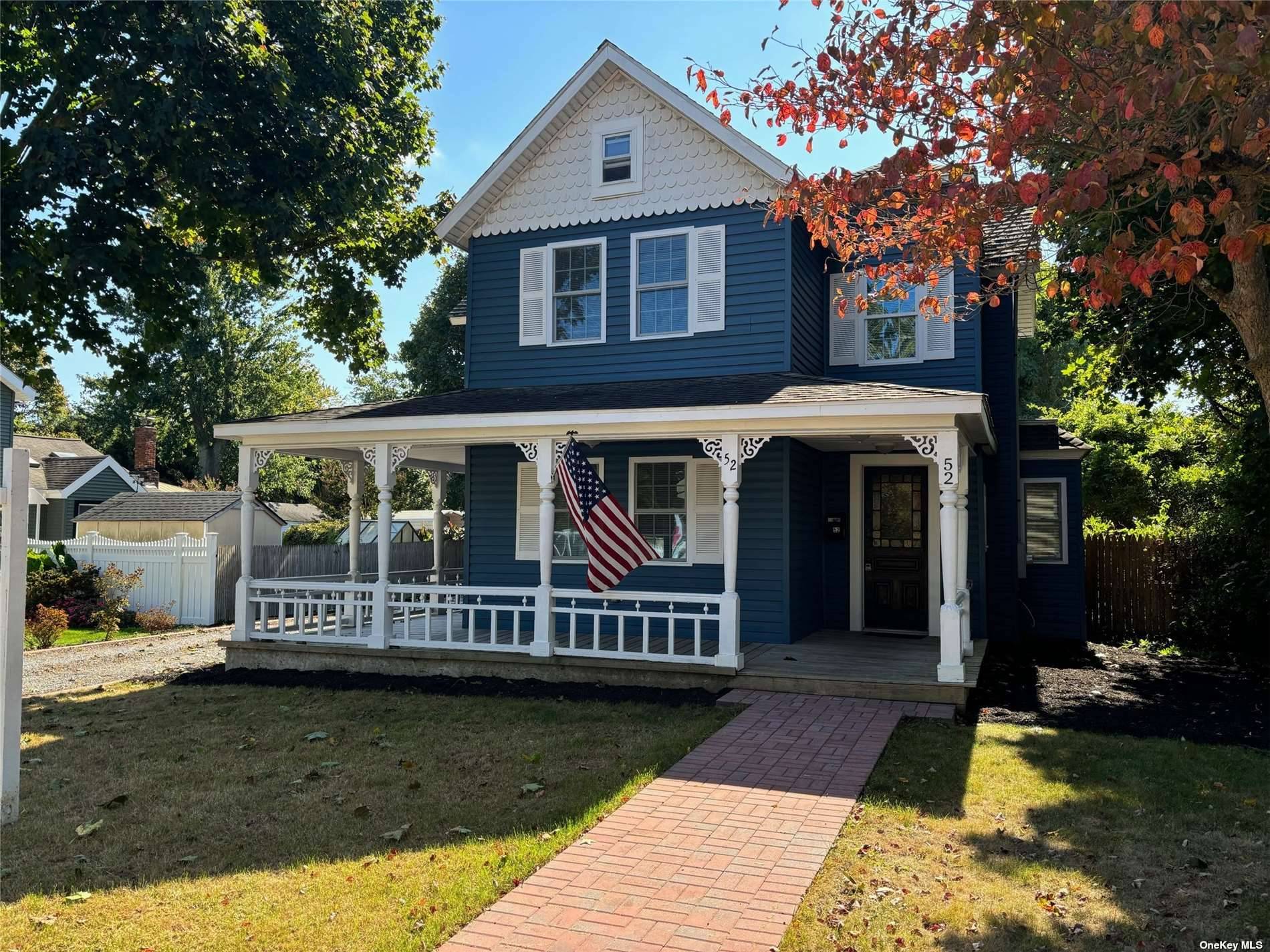 Patchogue, NY 11772,52 Carman ST