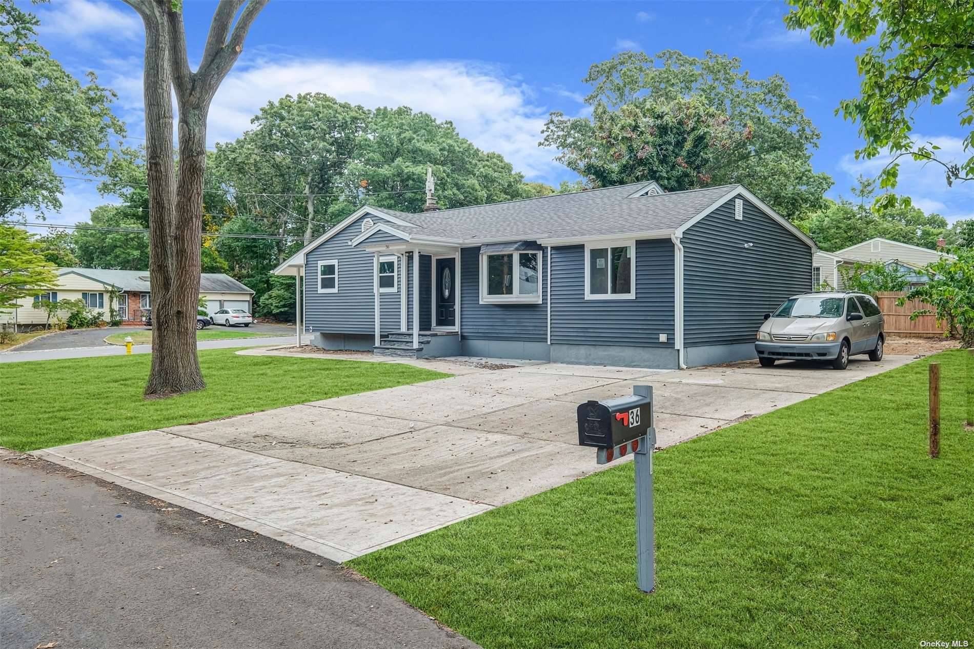 Ronkonkoma, NY 11779,36 Ozark ST